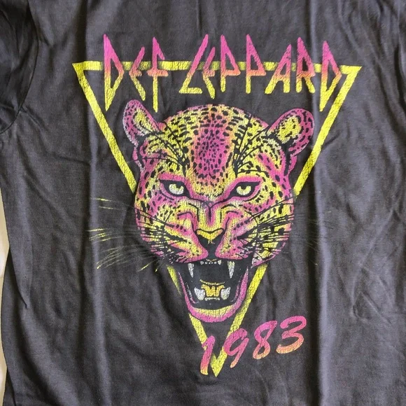 XL Def Leppard Rolled Sleeve T-Shirt New - Picture 7 of 10